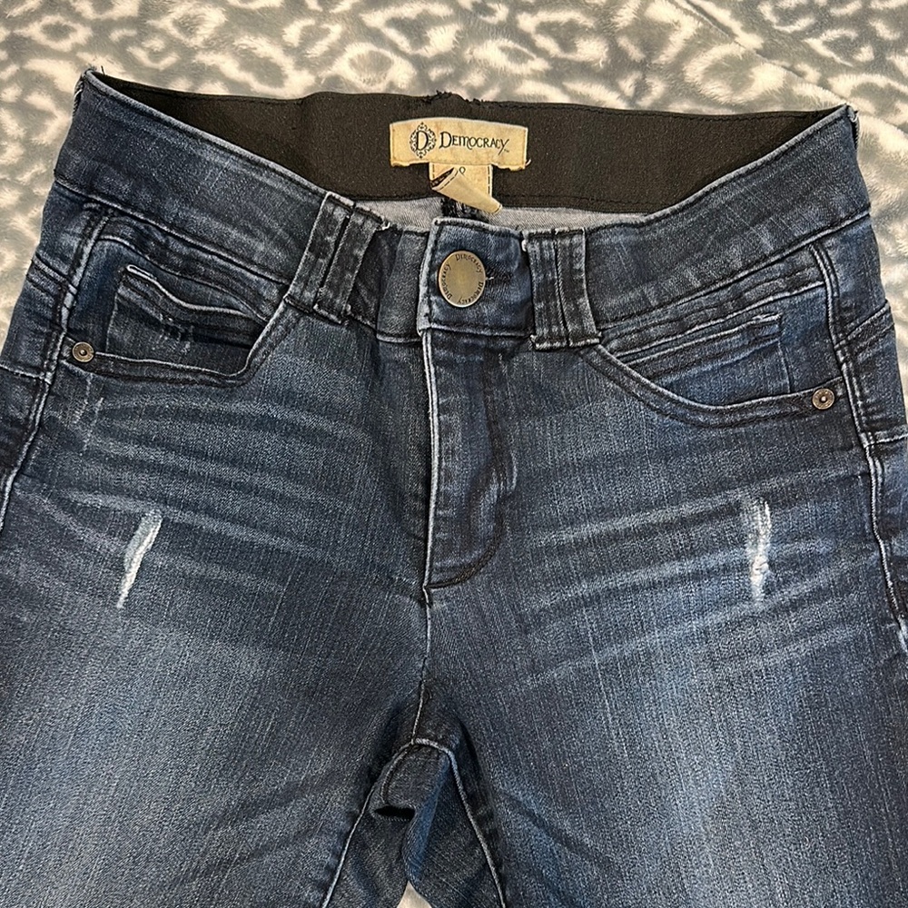 Democracy Women’s Ab Technology Distressed Stretchy Slim Jeans